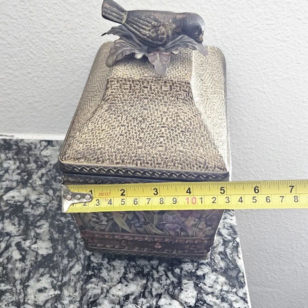 vintage woven‎ metal bird basket trinket storage with lid